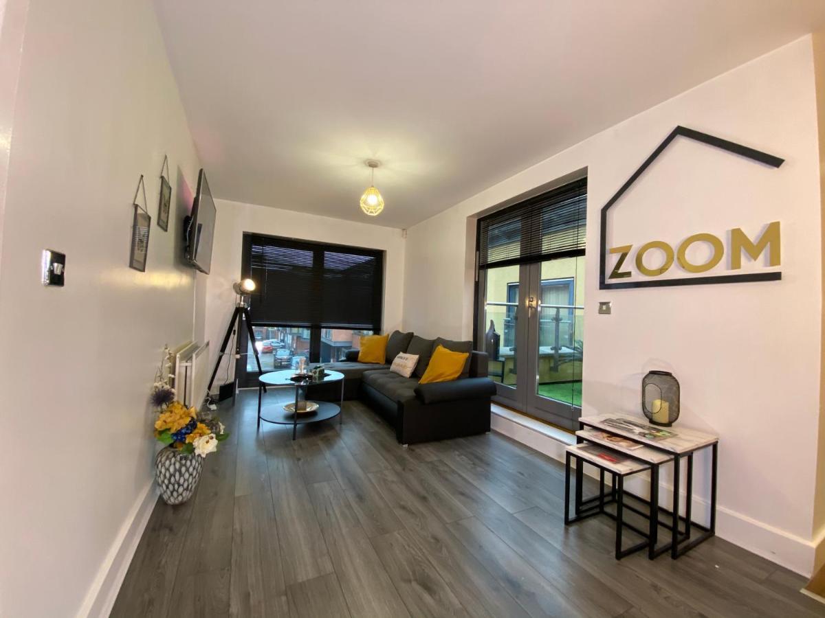 Luxe Place - Netflix & Workspace For 6 Birmingham Zewnętrze zdjęcie